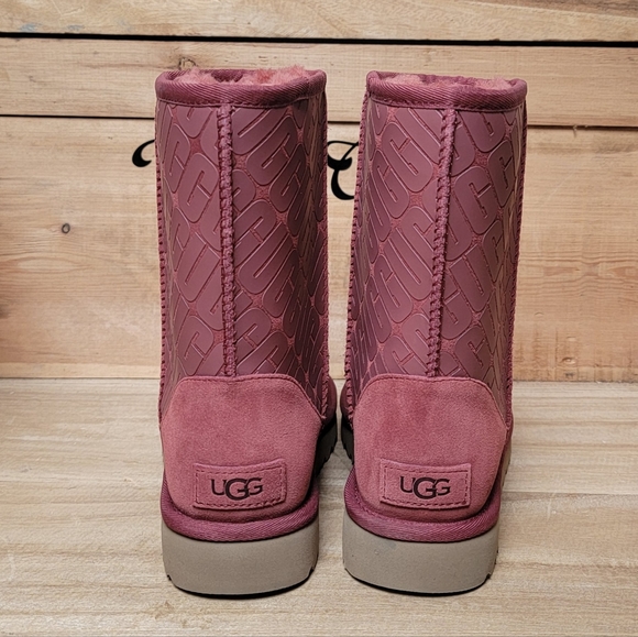 Ugg Australia Classic Short II Logo Boots size 6 - Picture 3 of 6